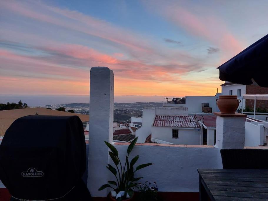 Cute Andalusian Townhouse With Terrace And Views. Apartment Mijas Exterior photo